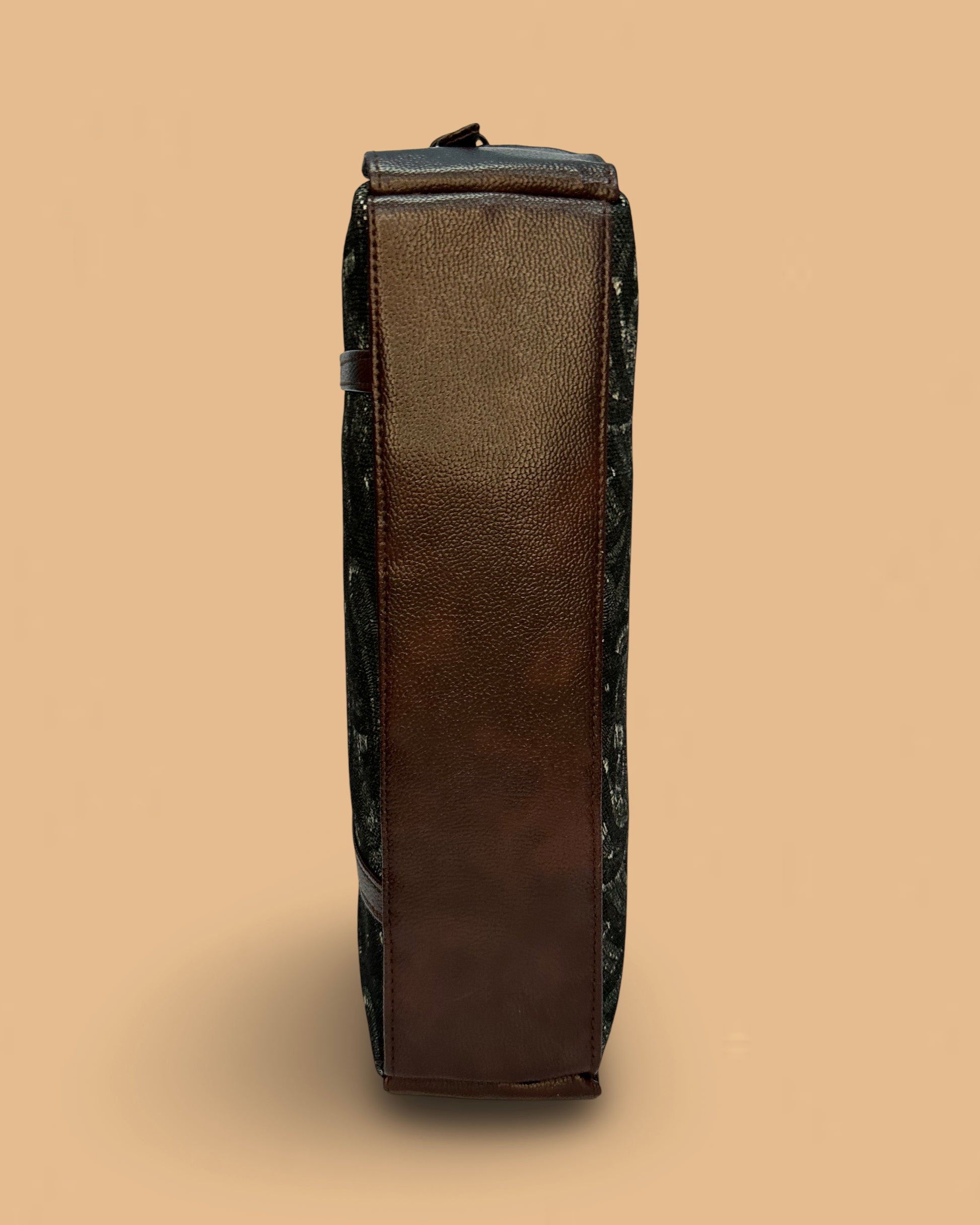 {{ variant }