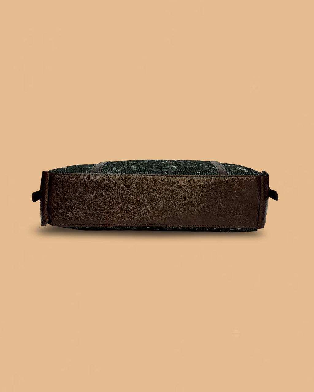 {{ variant }